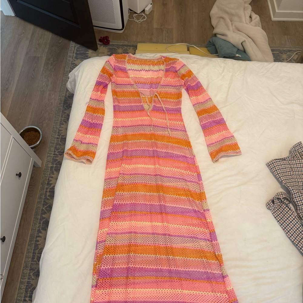 ShowMeYourMumu Vacay Cover Up - Picture 4 of 9